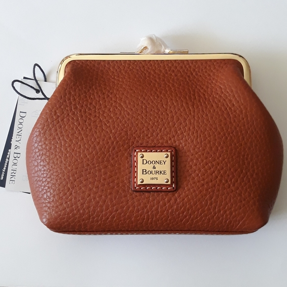 Dooney & Bourke Accessories - (New) Large Dooney and Bourke Coin Purse